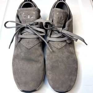 Men’s Adidas boost